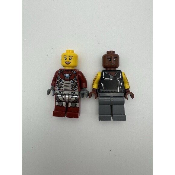 LEGO Marvel Minifigures Shocker sh404 & Iron Man Mk47 sh405 76083 Incomplete - Picture 10 of 11